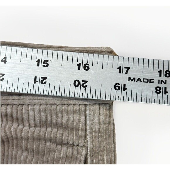 Vintage Ralph Lauren Chaps Corduroy Pants Khaki 33x32 Baggy Skater Cuffed Pleat - Picture 8 of 8